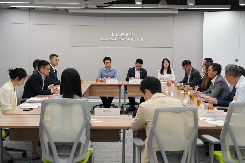 黃元山博士與國際新能源產業聯盟成員討論推動本地氫能產業的發展等議題。
