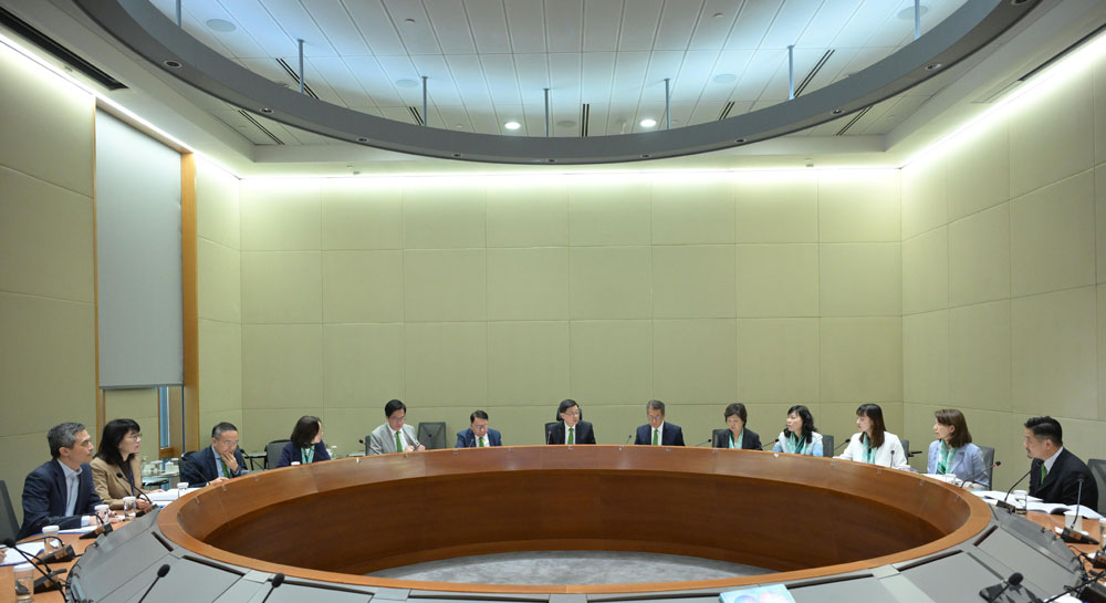 黃元山博士出席北部都會區發展委員會及其轄下三個工作組的會議。