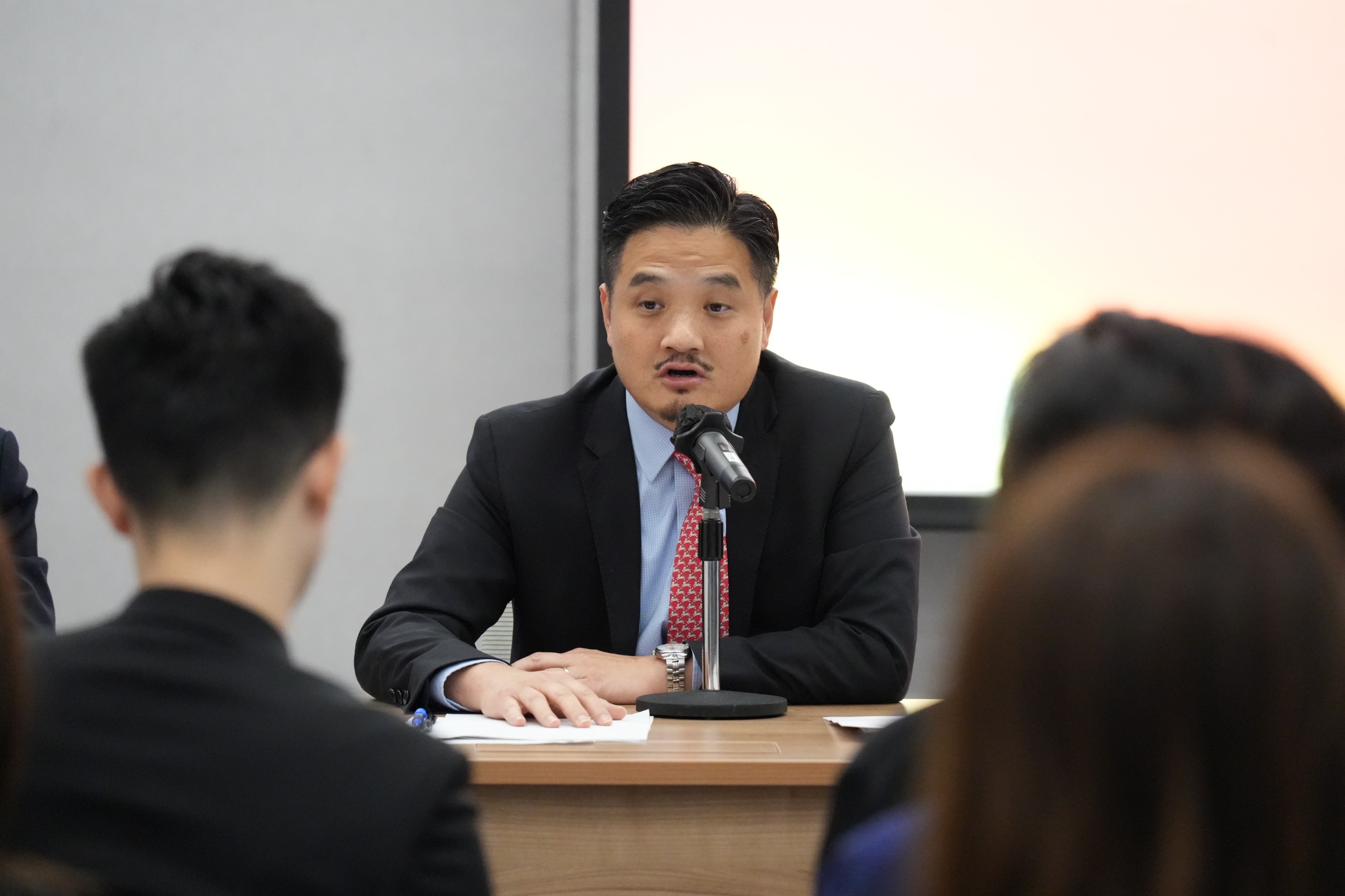 特首政策组办内部研讨会 - 图3