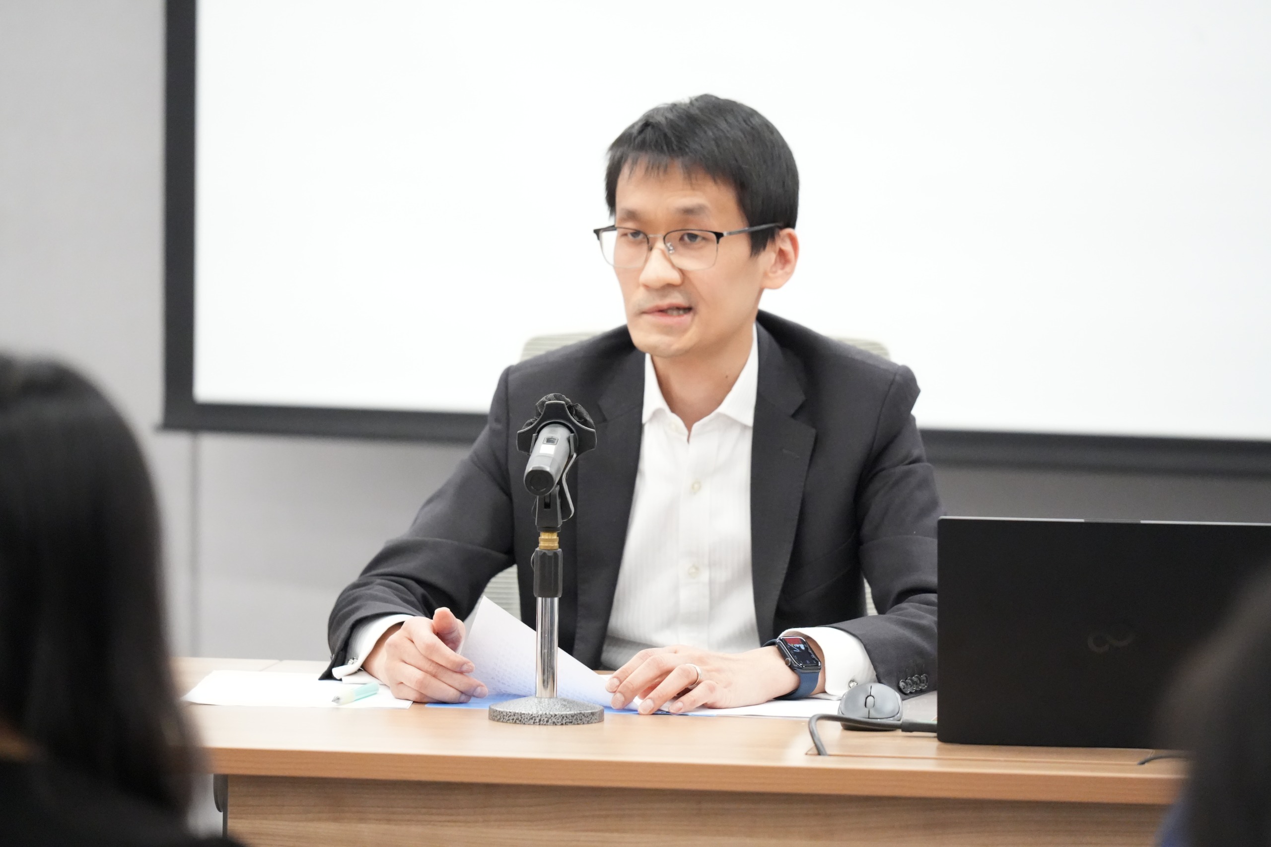 特首政策组办内部研讨会 - 图4