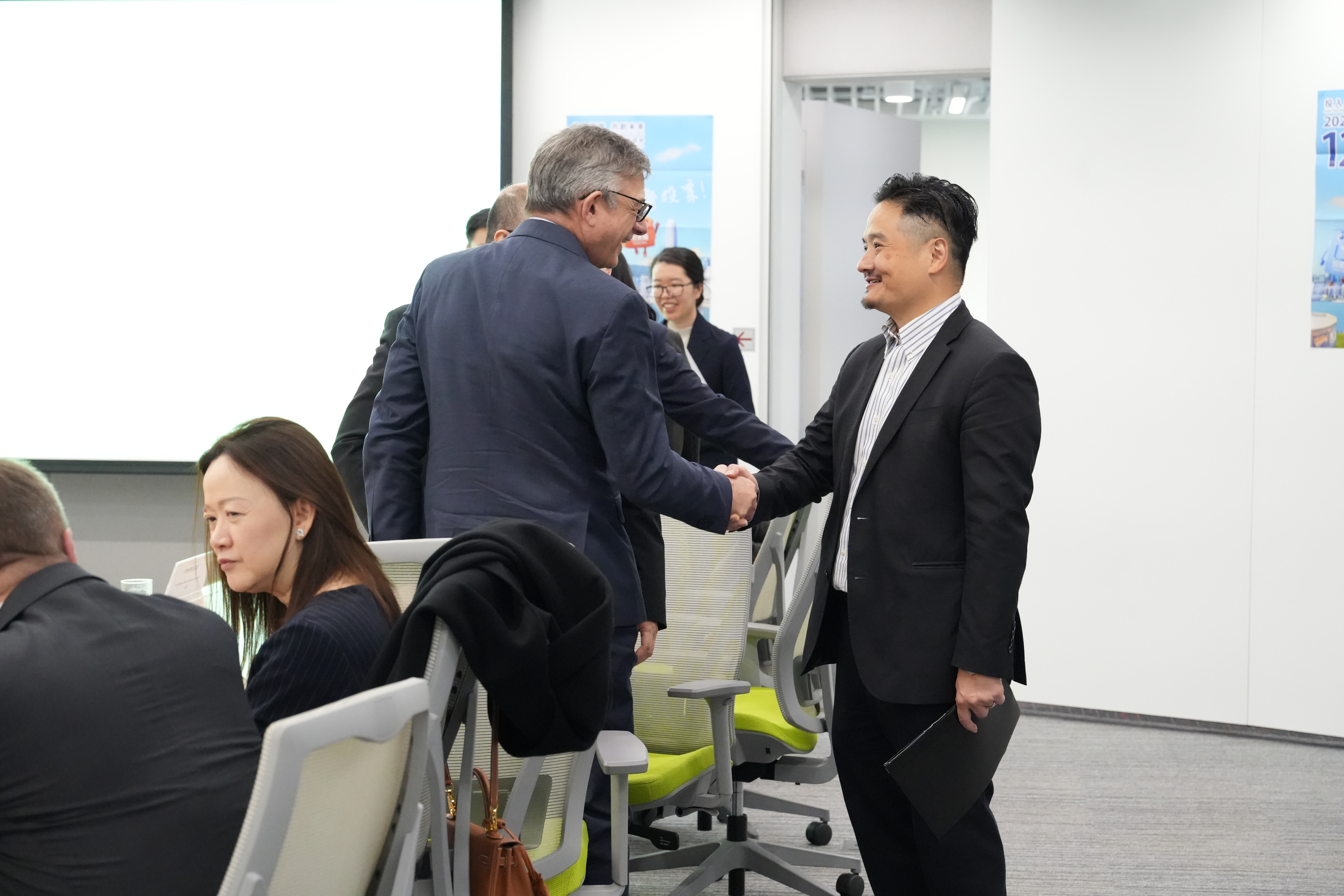 黃元山博士與國際航運保險聯盟主席Frédéric Denèfle會面。