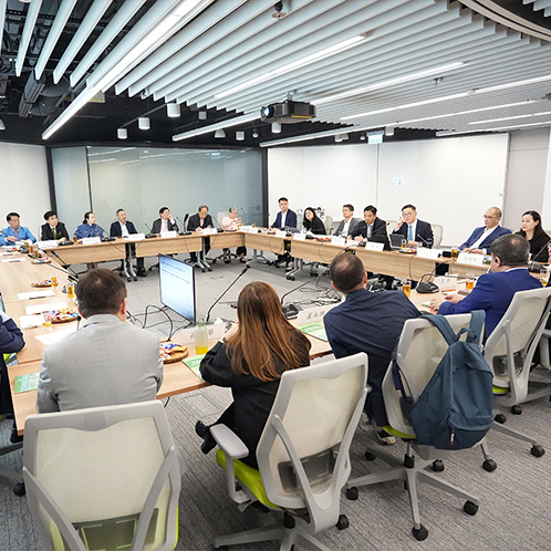 特首政策组就香港五年规划咨询与专家组举行内部座谈会 聚焦研讨发挥香港独特制度优势